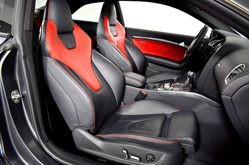 2015 Audi RS 5 4.2 quattro