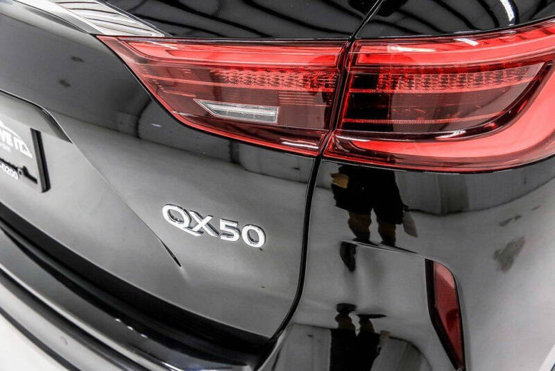 2021 Infiniti QX50 Luxe