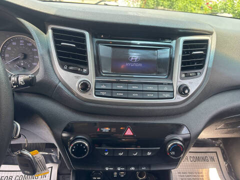 2016 Hyundai Tucson SE
