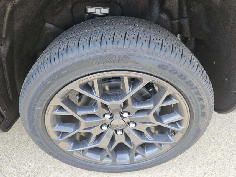 2026 Jeep Grand Cherokee L Summit