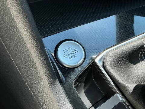 2025 Volkswagen Taos S 4Motion