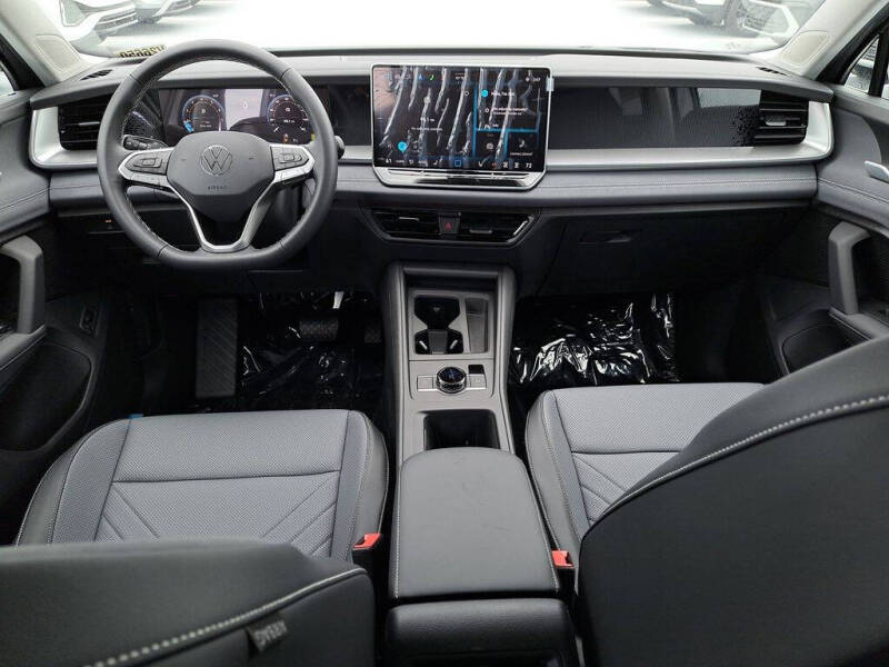 2025 Volkswagen Tiguan SE