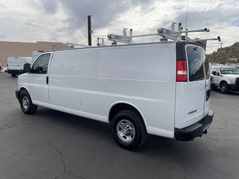 2021 Chevrolet Express 2500