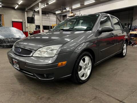 2006 Ford Focus for sale at 714 AUTO SALES OF VALPARAISO, LLC in Valparaiso IN