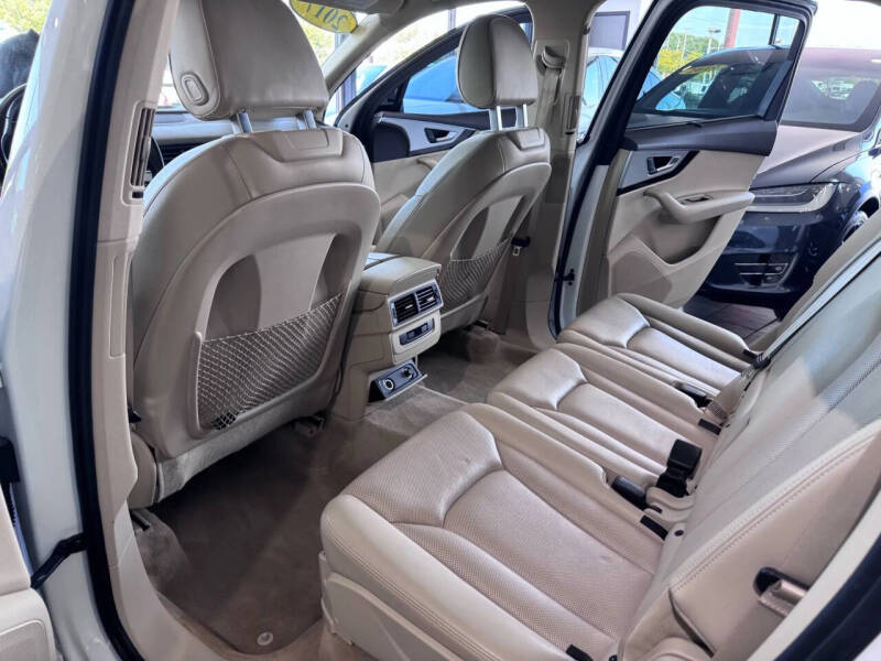 2017 Audi Q7 2.0T quattro Premium Plus