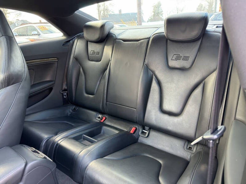 2009 Audi S5 quattro