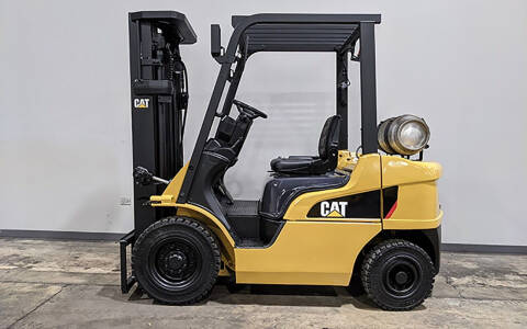 2017 Caterpillar GP25N