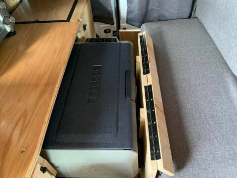 2011 Ford Transit Connect XLT Premium