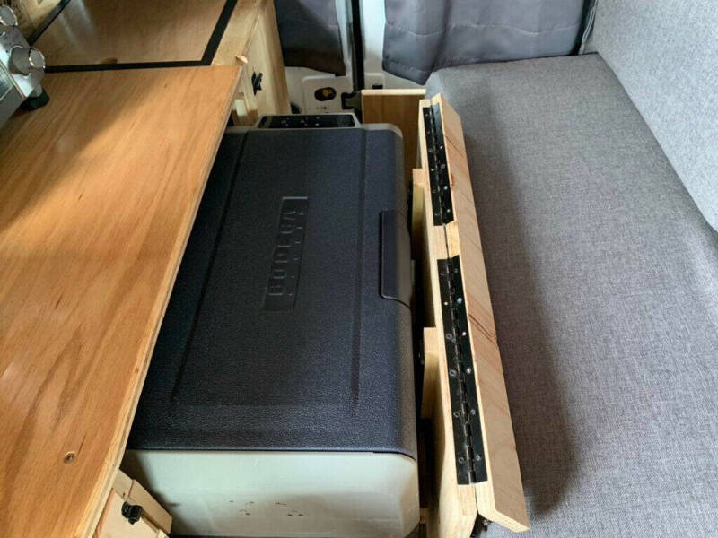 2011 Ford Transit Connect XLT Premium