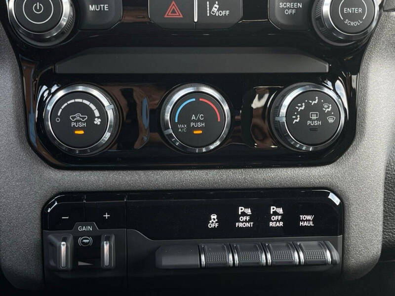 2026 RAM 1500 Warlock
