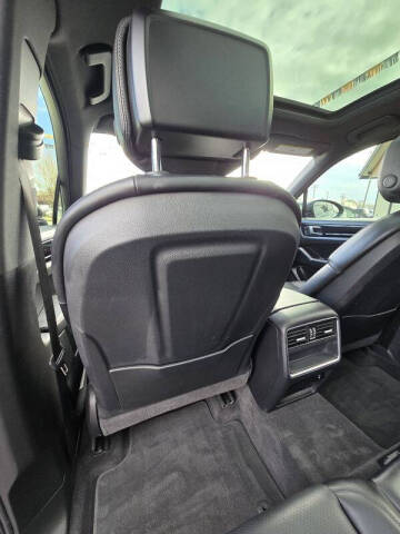 2021 Porsche Cayenne S