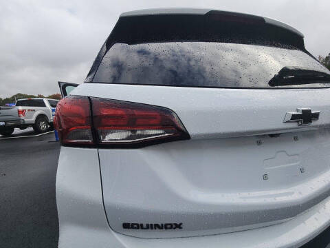 2023 Chevrolet Equinox LS