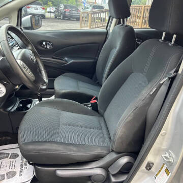 2015 Nissan Versa Note SV