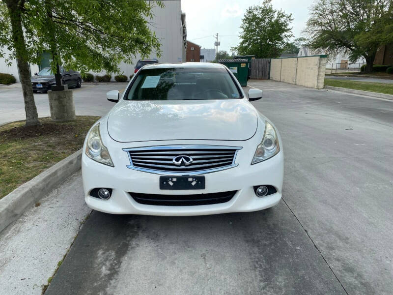 2015 Infiniti Q40