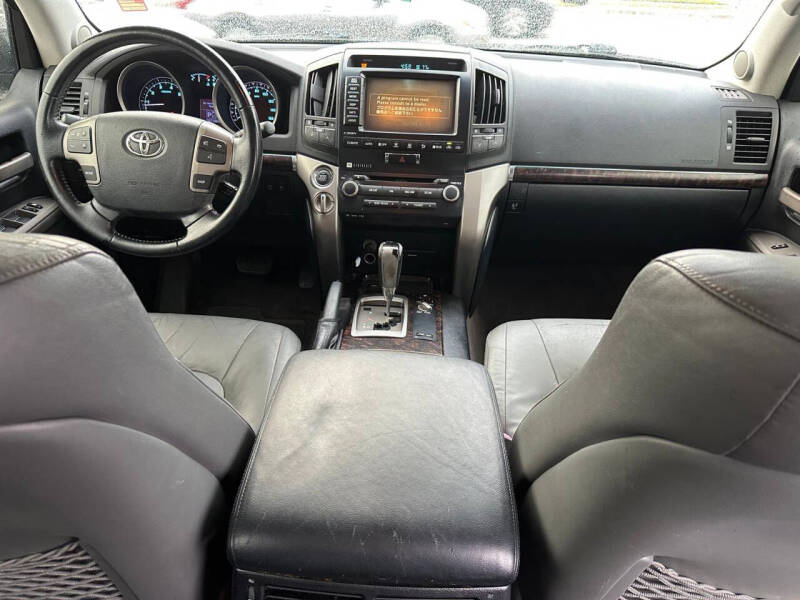 2008 Toyota Land Cruiser