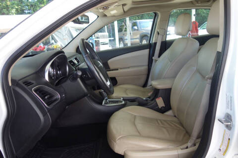 2012 Chrysler 200 Limited