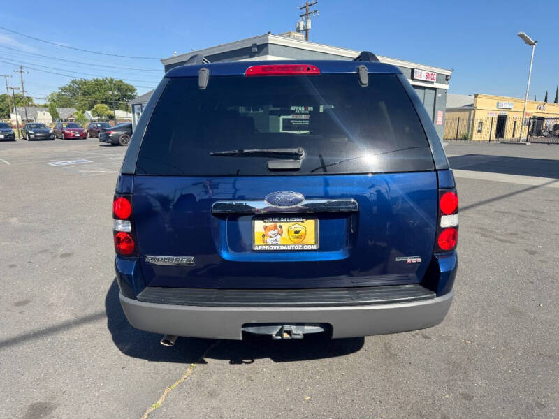 2006 Ford Explorer XLT