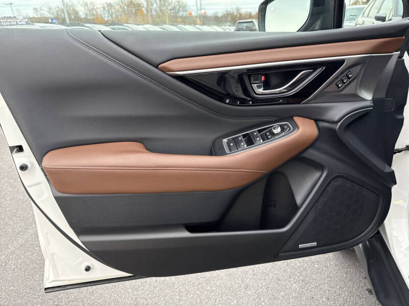 2020 Subaru Outback Touring XT