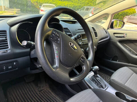 2016 Kia Forte5 LX