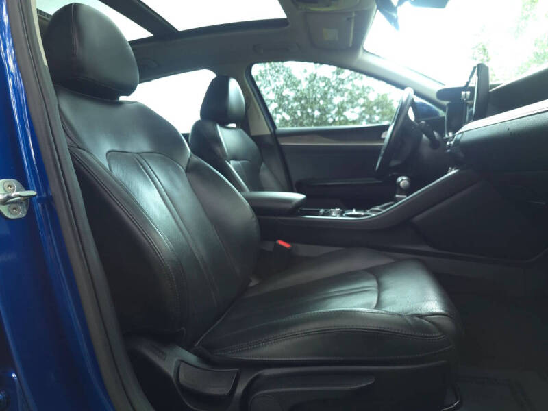 2022 Kia K5 EX