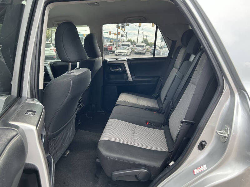 2020 Toyota 4Runner SR5