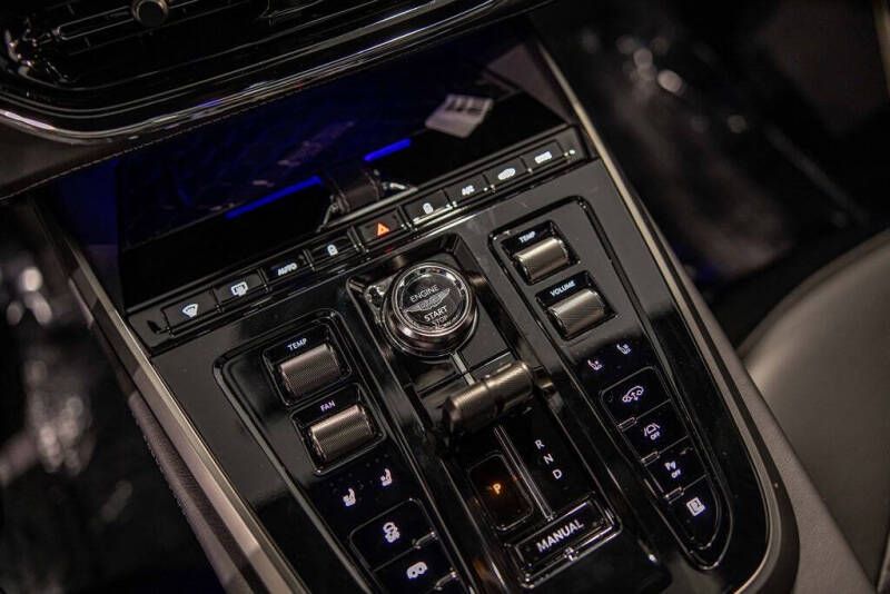 2026 Aston Martin DBX S