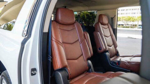 2019 Cadillac Escalade ESV Premium Luxury