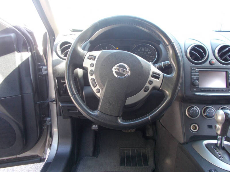 2012 Nissan Rogue SV w/SL Package