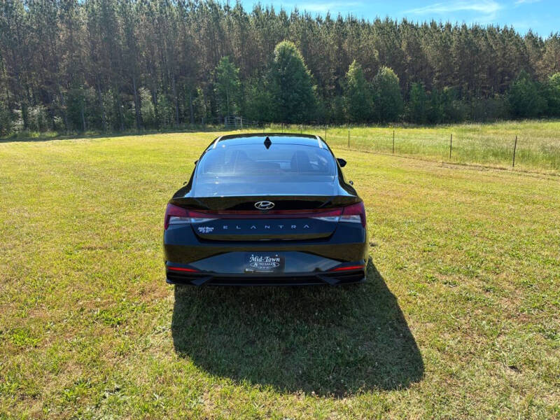 2023 Hyundai Elantra