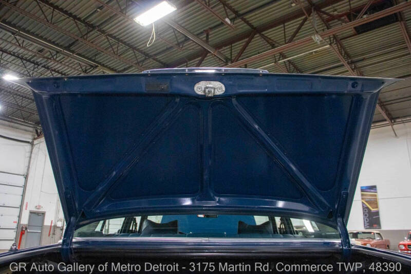 1975 Mercedes-Benz 280-Class