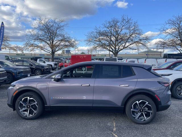 2026 Chevrolet Equinox EV LT 1