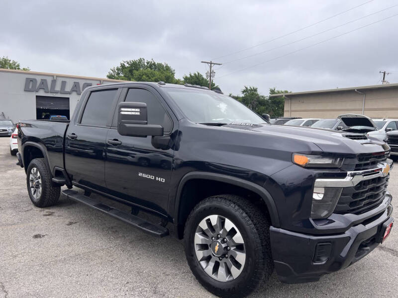 Used 2024 Chevrolet Silverado 2500HD Custom with VIN 2GC4YME71R1104294 for sale in Garland, TX