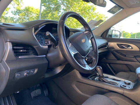 2018 Chevrolet Traverse LT Cloth
