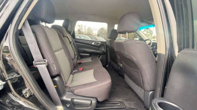 2018 Nissan Pathfinder S