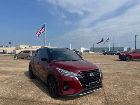 2024 Nissan Kicks SR