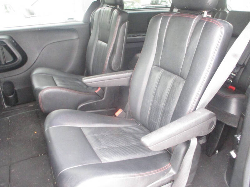 2016 Dodge Grand Caravan R/T