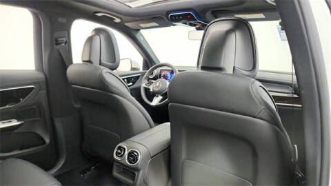 2025 Mercedes-Benz GLC GLC 300