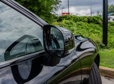 2025 Volvo XC60 B5 Plus Dark Theme