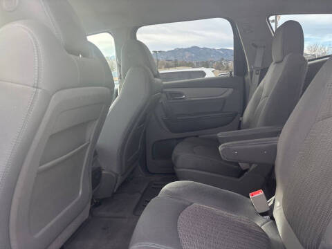 2017 Chevrolet Traverse LT