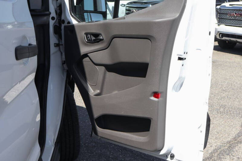 2024 Ford Transit 250