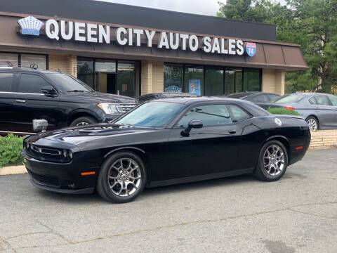 2015 Dodge Challenger for sale at Queen City Auto Sales in Charlotte NC
