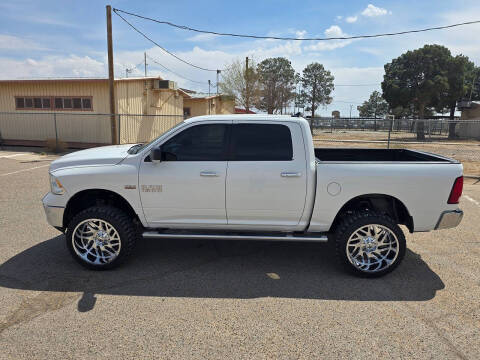 2015 RAM 1500 SLT