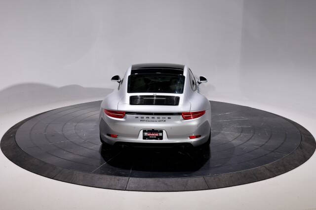 2016 Porsche 911 Carrera GTS