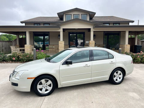 2008 Ford Fusion for sale at Car Country in Clute TX