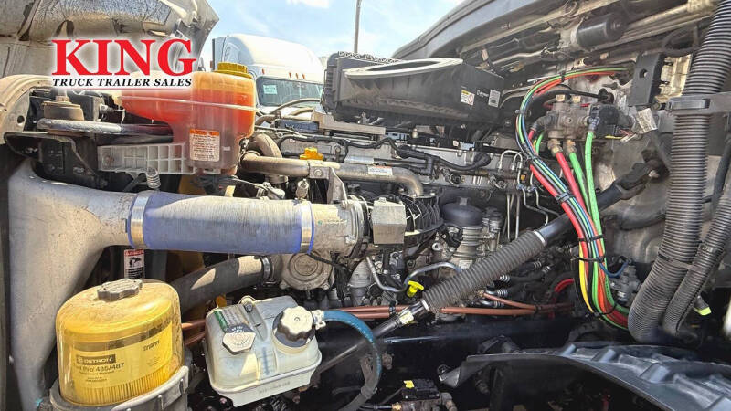 2021 Freightliner Cascadia