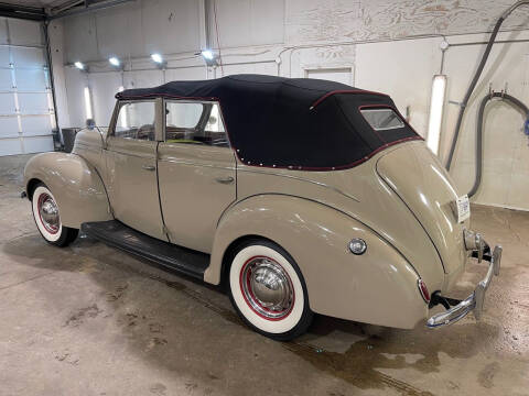 1939 Ford Deluxe