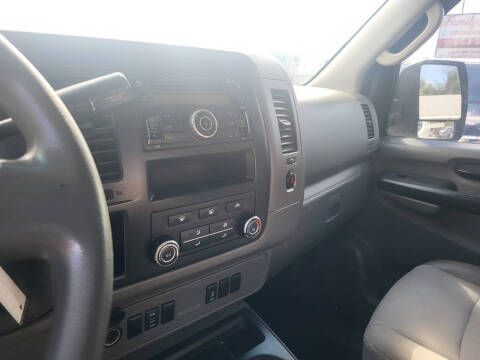 2012 Nissan NV 3500 HD S