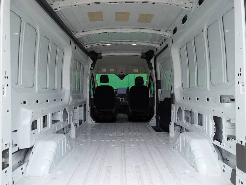 2023 Ford E-Transit