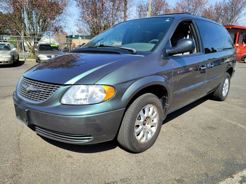 2003 Chrysler Town and Country for sale at Blue Line Auto Group in Portland OR