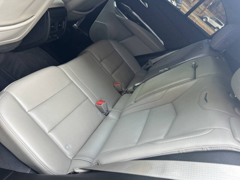 2019 Cadillac XT4 Luxury